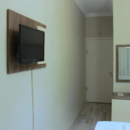 Deda Thermal Hotel