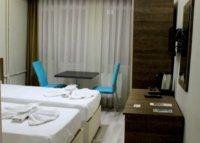 Deda Thermal فندق 3*